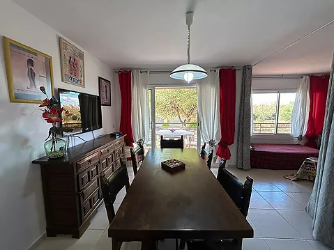 Appartement agréable et confortable dans un quartier calme d'Empuriabrava.