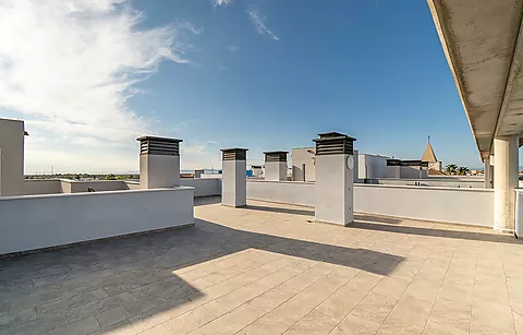 DUPLEX AVEC VUE ET TERRASSE BLAU MARINA